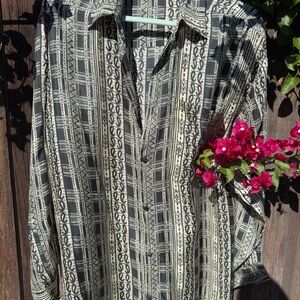 Aggio Black and White Silk Shirt